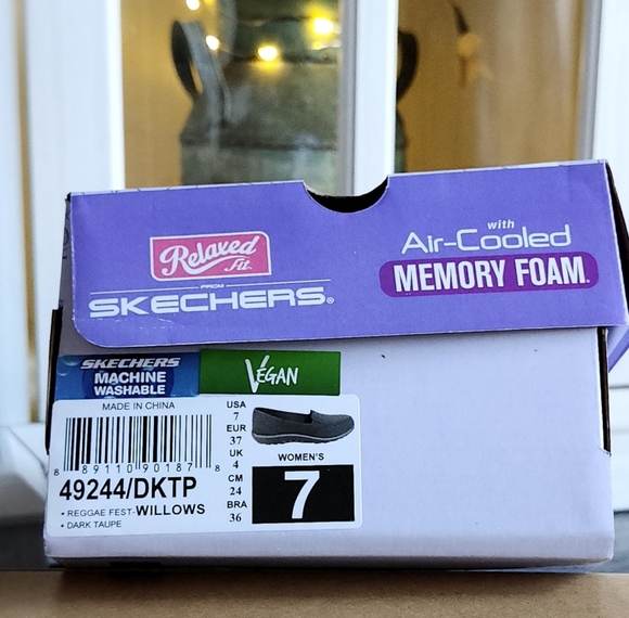 Skechers Womens Reggae Fest Willows Size 7 - Picture 6 of 6